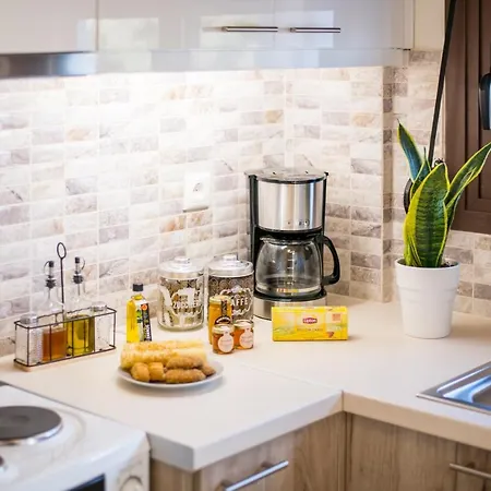 Kyma Luxury Apartment Anevato